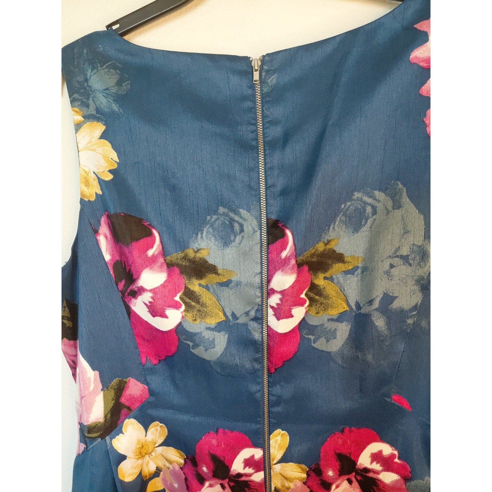 Roz & Ali Size 18 Aline Dress Blue Pink Floral Sleeveless Lined Dressy Nwot — image 5 of 8